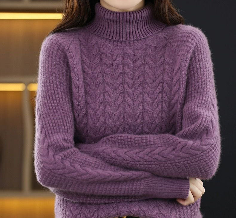 Elegancki i wygodny damski sweter z golfem w jednolitym kolorze o fakturze kaszmiru