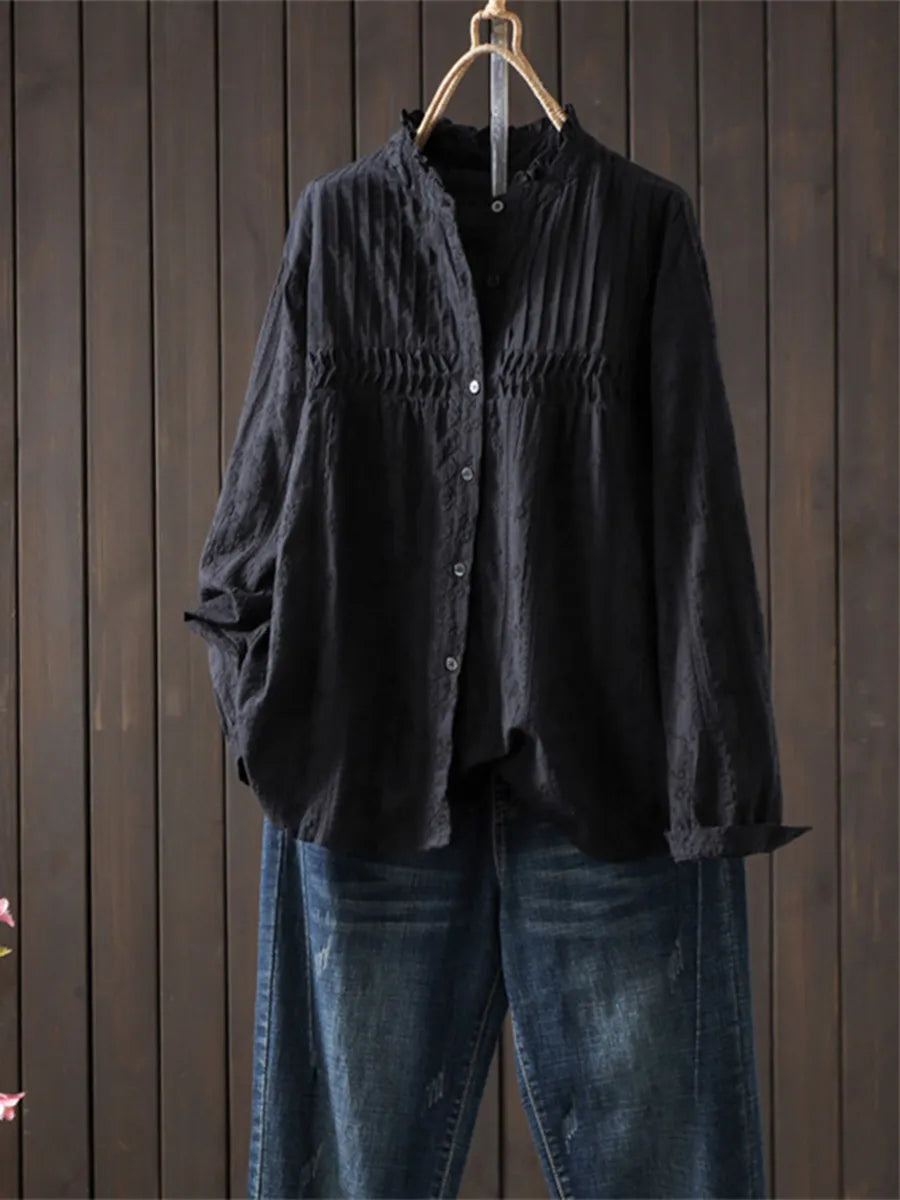 Ta nowa bawełniana koszula damska w stylu retro wyróżnia się falbankami, jednorzędowym krojem i luźnym, dopasowanym krojem.