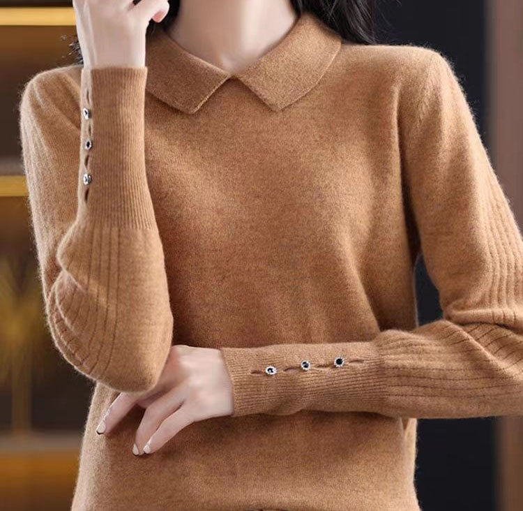Elegancki i wygodny sweter z kaszmirowymi klapami w jednolitym kolorze