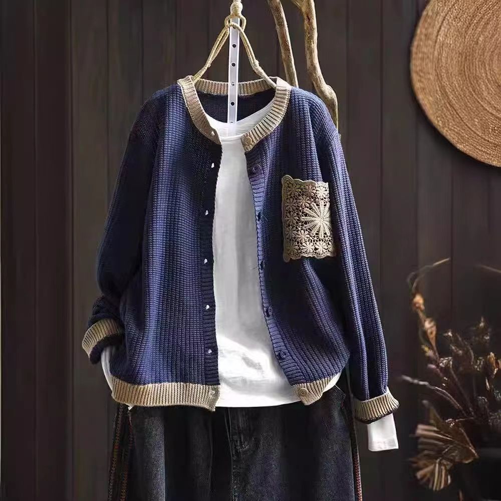 Sweter rozpinany w jednolitym kolorze, odpowiedni do noszenia na co dzień, elegancki i wygodny