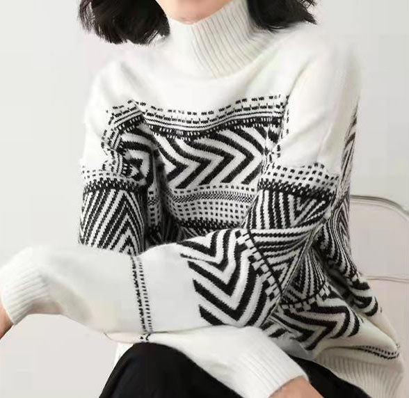Elegancki i wygodny damski sweter z golfem w geometryczny wzór