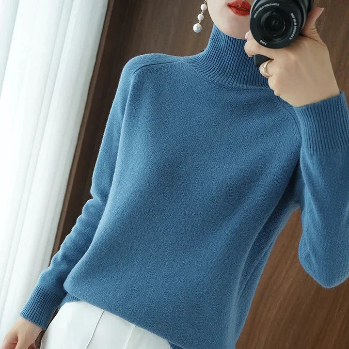 Elegancki i wygodny sweter z kaszmiru w jednolitym kolorze z okrągłym dekoltem
