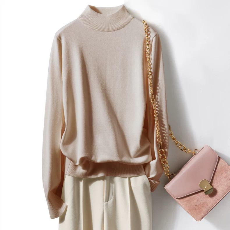 Elegancki i wygodny golf w jednolitym kolorze; uniwersalny styl.