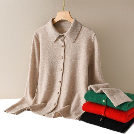 Elegancki i wygodny sweter z kaszmirowymi klapami w jednolitym kolorze