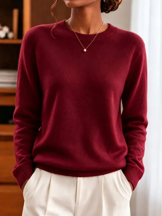 Elegancki i wygodny sweter z kaszmiru w jednolitym kolorze, miękki i przytulny.