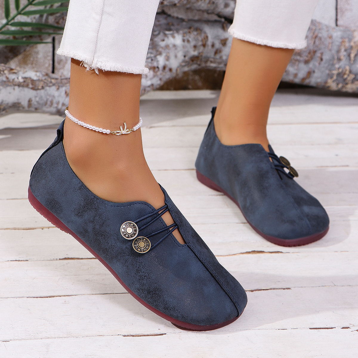 Nowe damskie, miękkie, skórzane, płaskie, wsuwane, codzienne, modne buty, dostępne w różnych kolorach