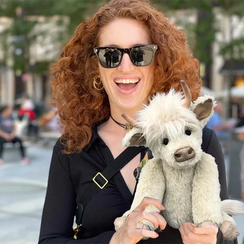 Urocza lalka towarzyszka rasy Highland Cow