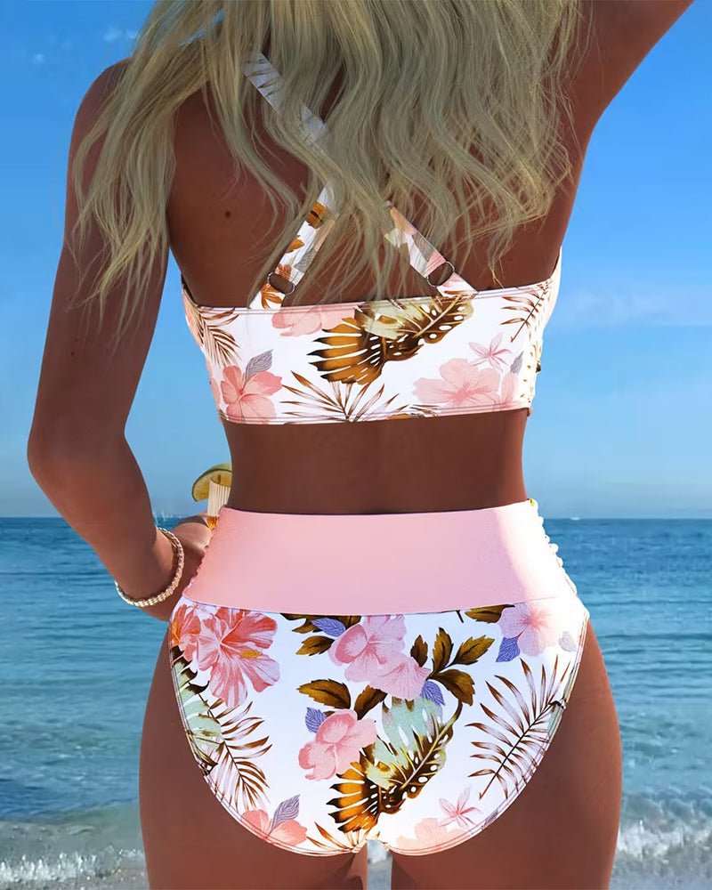 Dwuczęściowe bikini damskie z seksownym i świeżym kwiatowym nadrukiem.