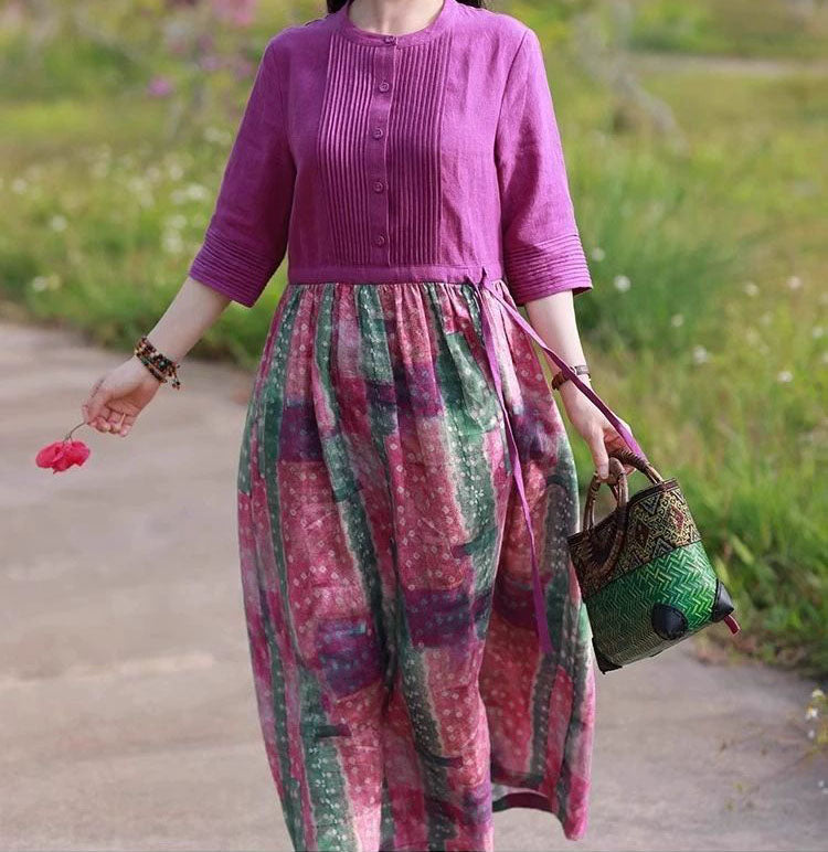 Elegancka i wygodna bawełniana sukienka z długim rękawem w różowy kwiatowy wzór