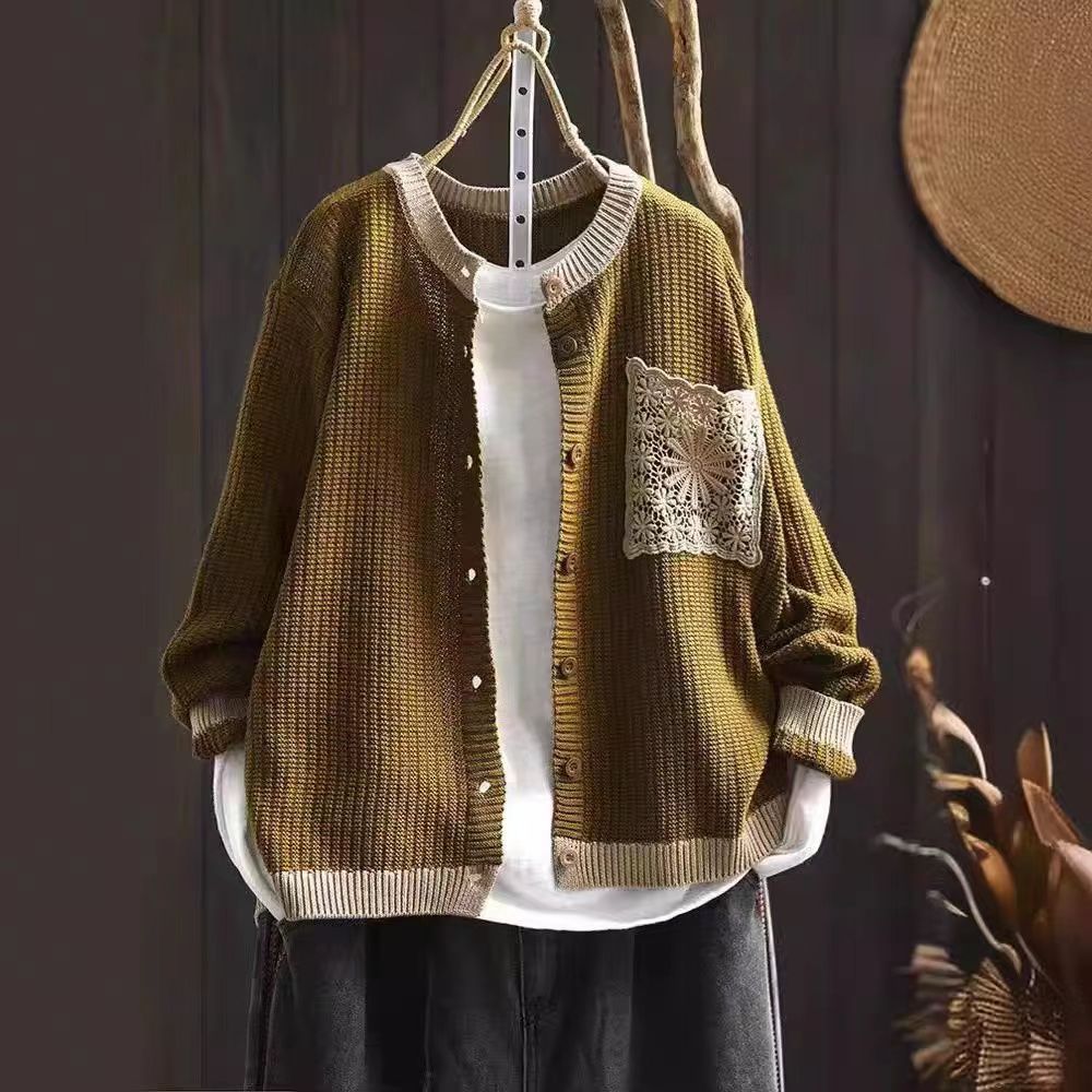 Sweter rozpinany w jednolitym kolorze, odpowiedni do noszenia na co dzień, elegancki i wygodny